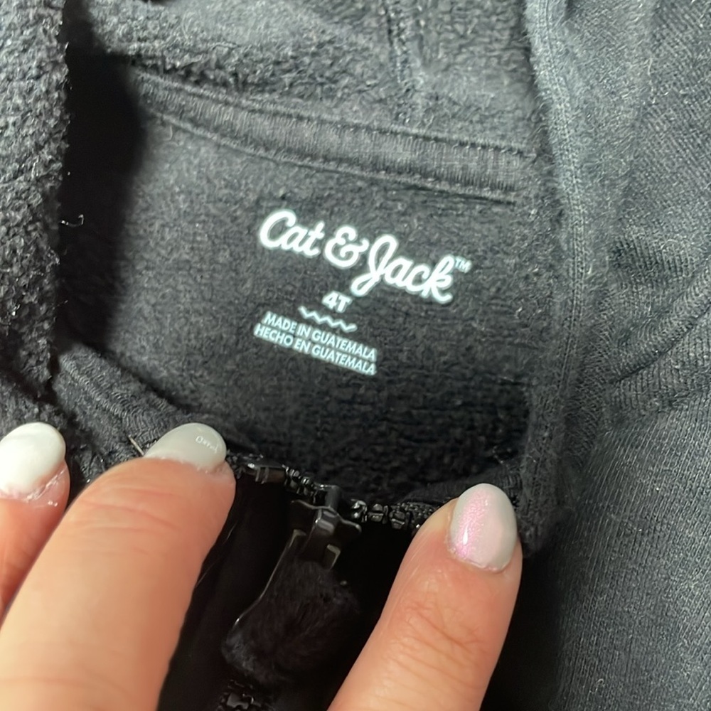 Oshkosh + cat and jack full zip LOT size 4T - Picture 5 of 5